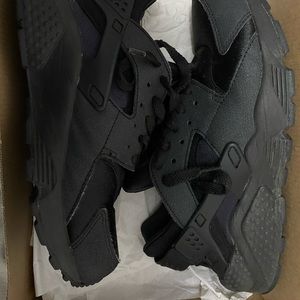Huarache run / all black
